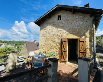 1545731902