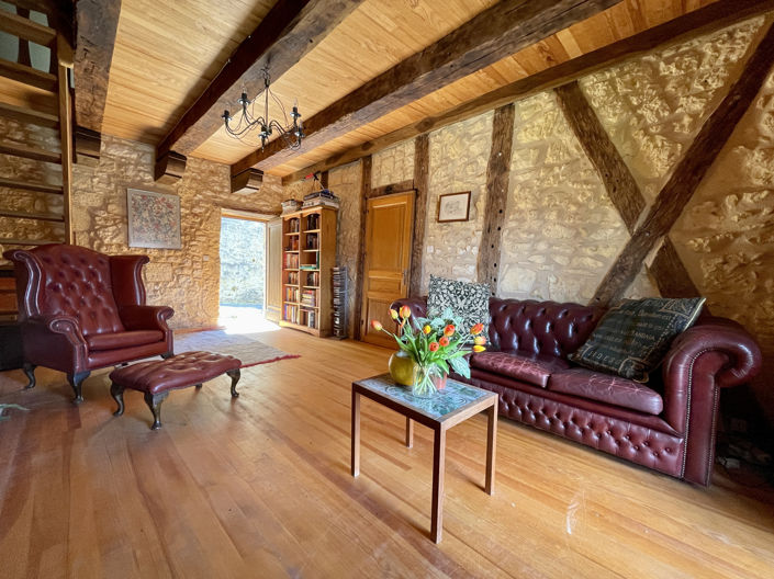 Image No.3-2 Bed House for sale