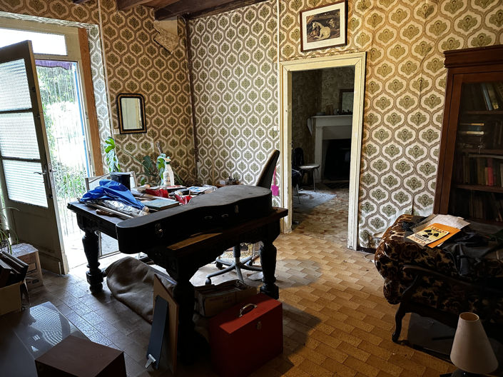 Image No.5-1 Bed House for sale