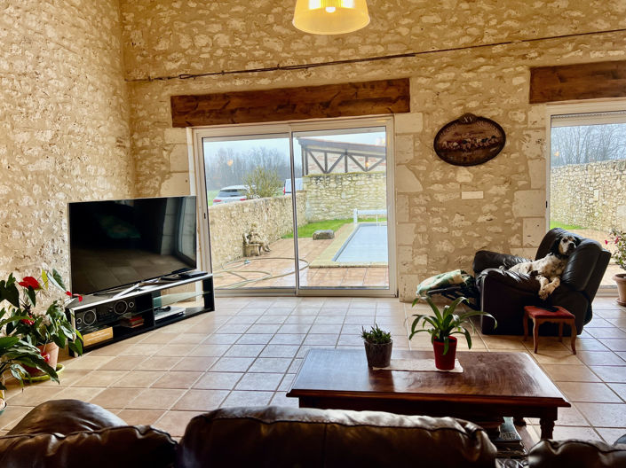 Image No.4-9 Bed House for sale