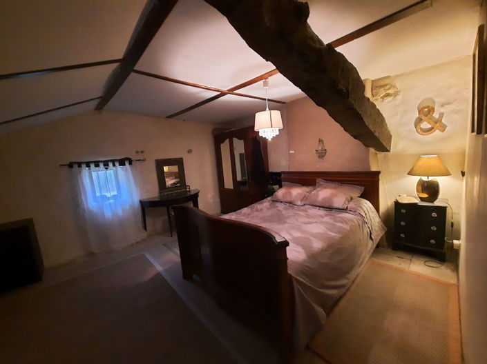 Image No.7-5 Bed House for sale