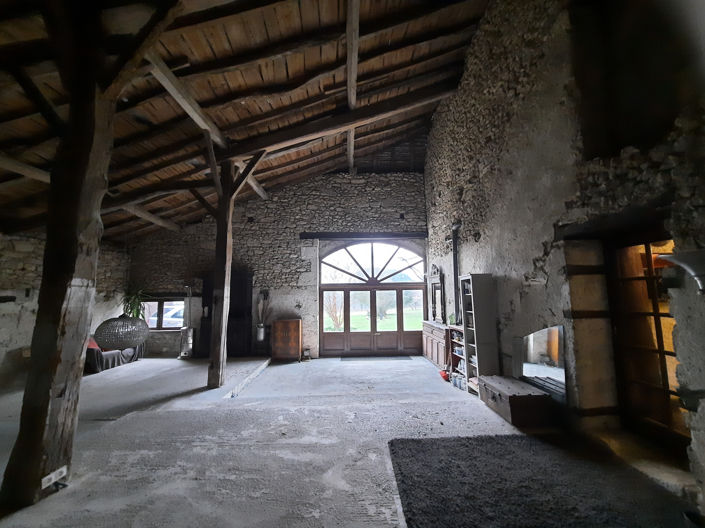 Image No.9-5 Bed House for sale