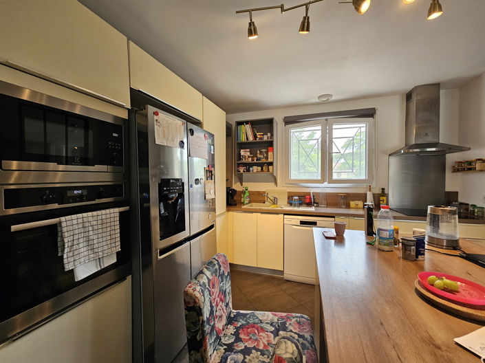 Image No.9-4 Bed House for sale