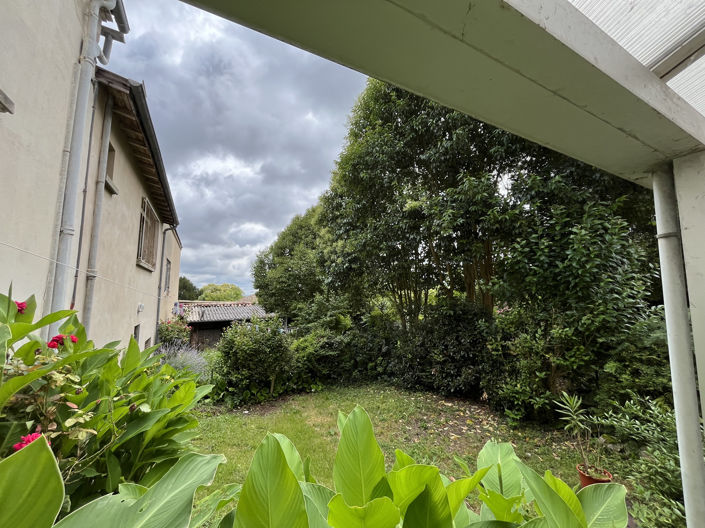 Image No.2-4 Bed House for sale