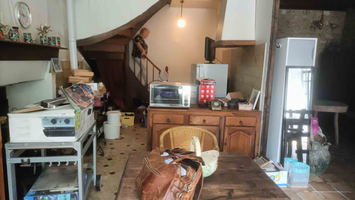 Image No.9-2 Bed House for sale