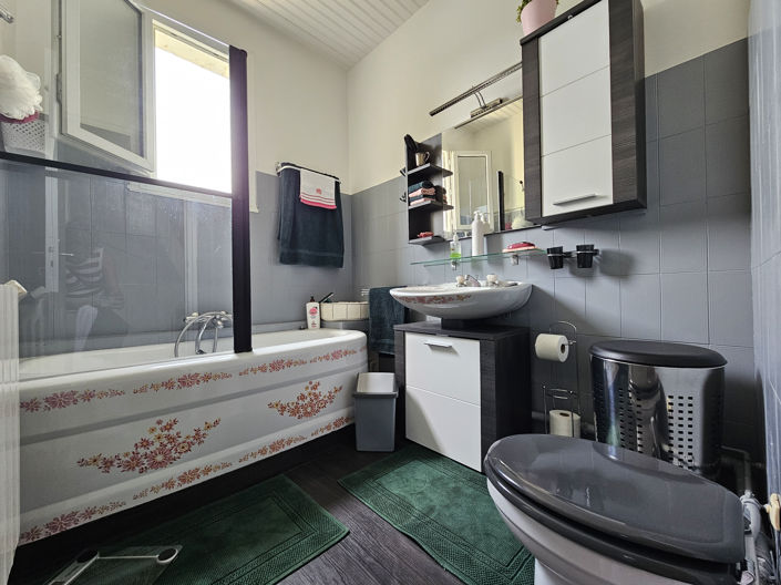 Image No.10-Maison de 4 chambres à vendre à Saint-Capraise-de-Lalinde