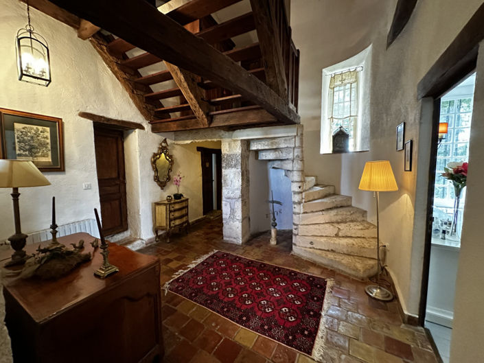 Image No.14-4 Bed House for sale