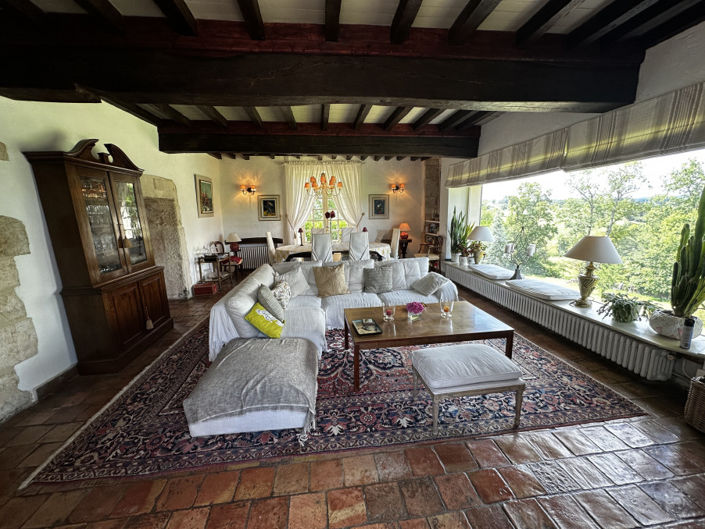 Image No.7-4 Bed House for sale