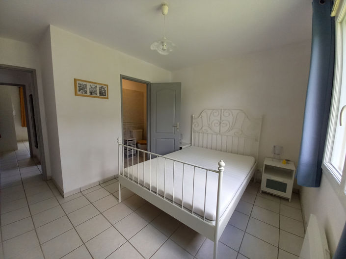 Image No.6-4 Bed House for sale