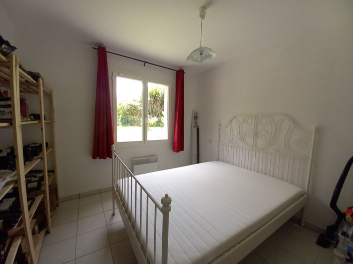 Image No.8-4 Bed House for sale