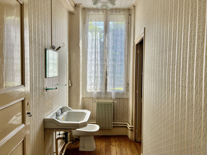 Image No.9-4 Bed House for sale