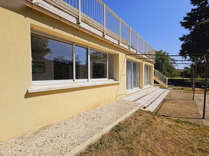 Image No.18-4 Bed House for sale