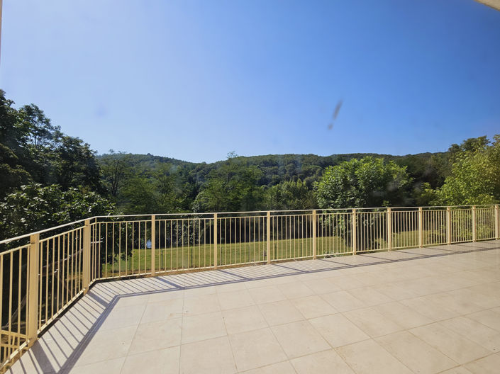 Image No.20-4 Bed House for sale