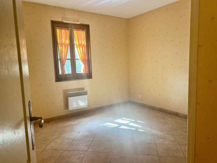 Image No.3-3 Bed House for sale