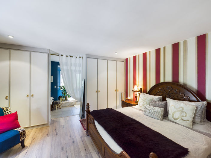 Image No.11-5 Bed House for sale