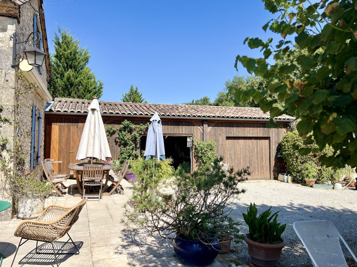 Image No.23-4 Bed Property for sale