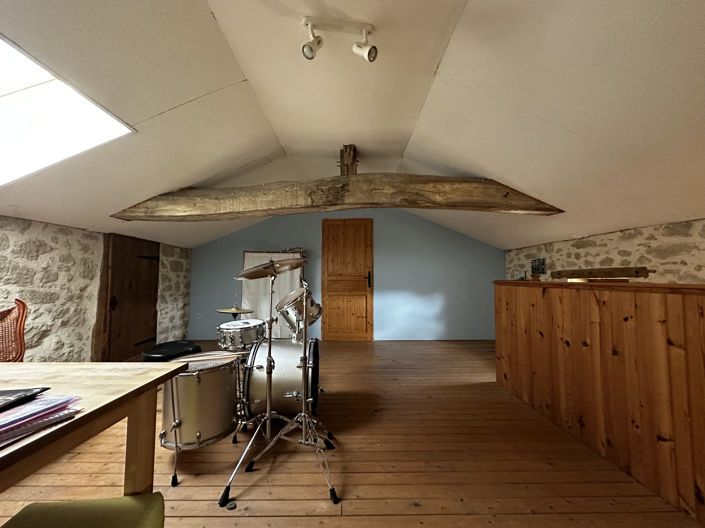 Image No.15-3 Bed House for sale