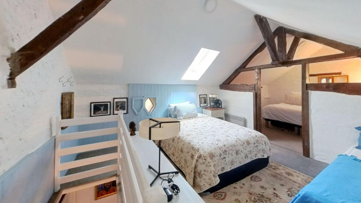 Image No.20-4 Bed House for sale