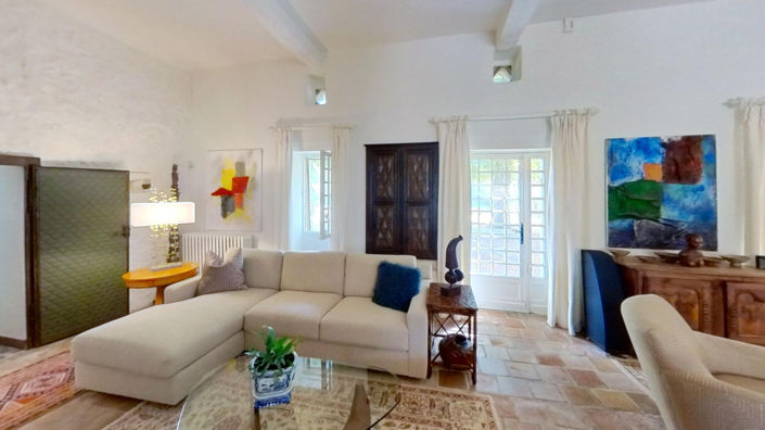 Image No.6-4 Bed House for sale