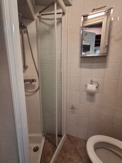 Image No.10-1 Bed House for sale