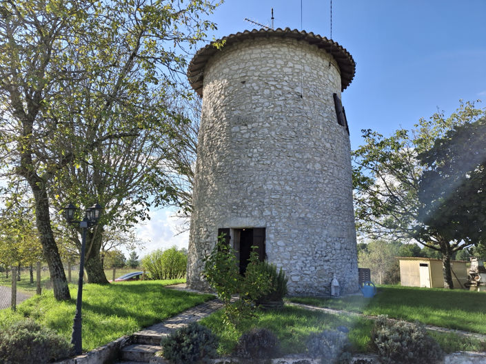 Image No.12-1 Bed House for sale