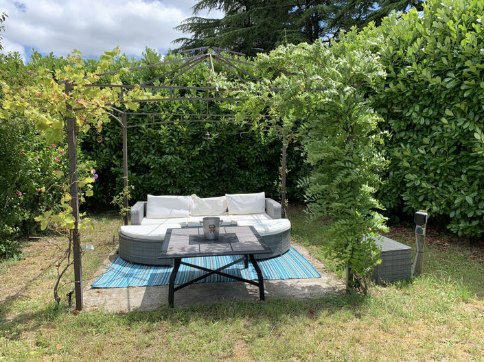 Image No.14-1 Bed House for sale