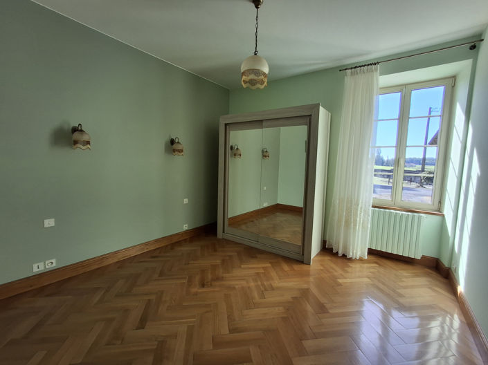 Image No.7-4 Bed House for sale