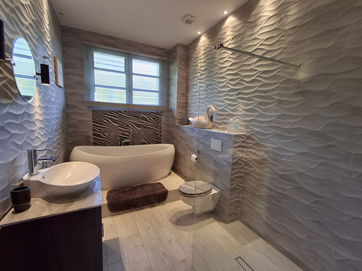 Image No.10-4 Bed House for sale