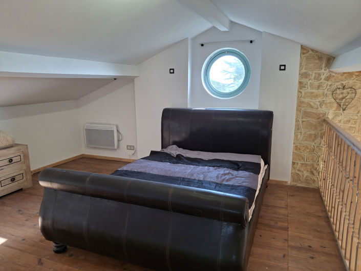 Image No.11-4 Bed House for sale