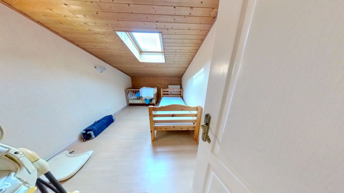 Image No.20-5 Bed House for sale