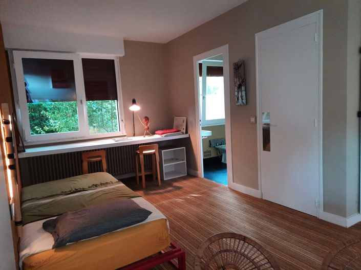 Image No.11-5 Bed House for sale