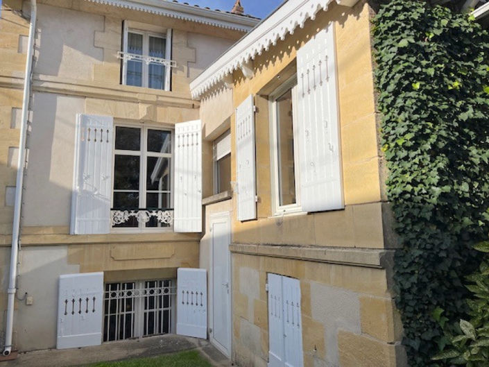 Image No.1-3 Bed House for sale