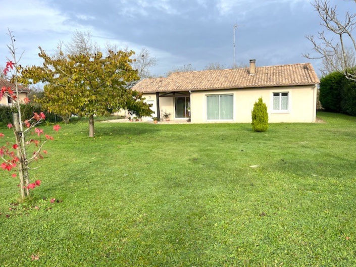 Image No.1-3 Bed House for sale