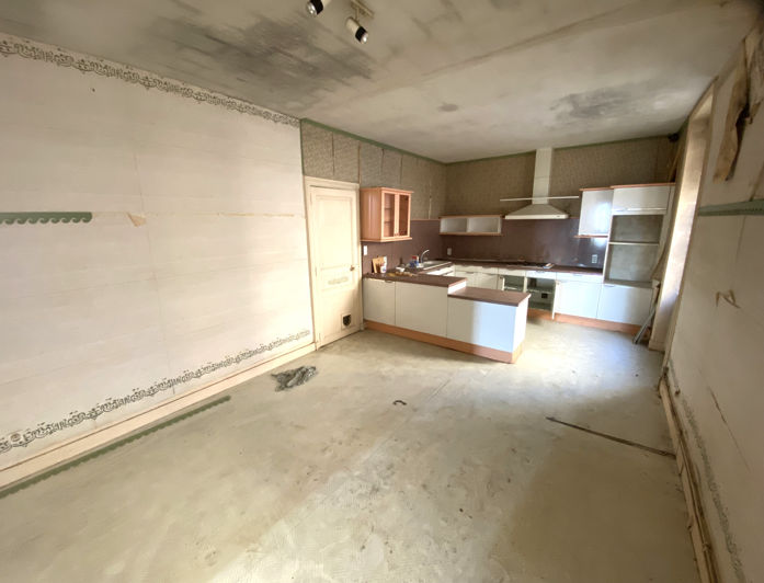 Image No.11-2 Bed House for sale