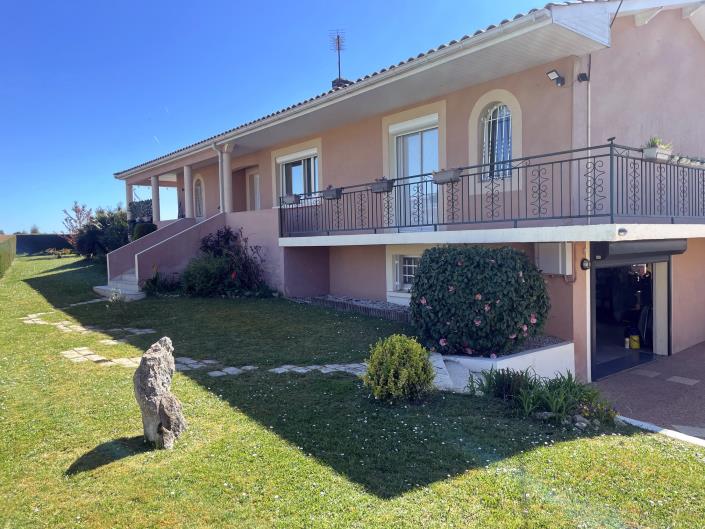 Image No.1-3 Bed House/Villa for sale