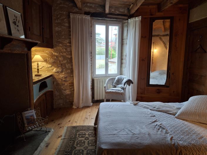 Image No.5-4 Bed Village House for sale