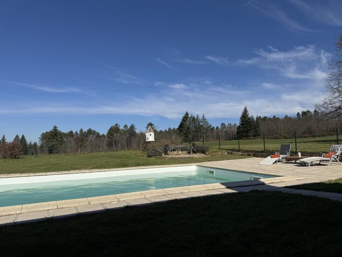 Image No.24-4 Bed Farmhouse for sale