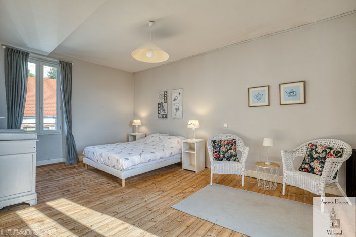 Image No.14-3 Bed House for sale