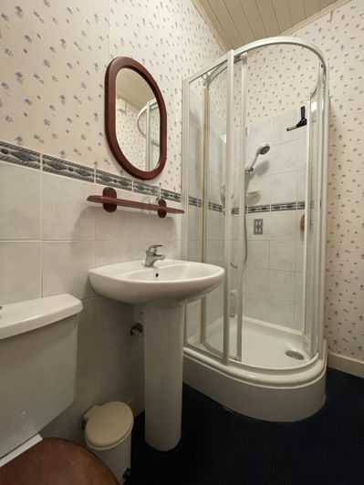 Image No.19-4 Bed House for sale