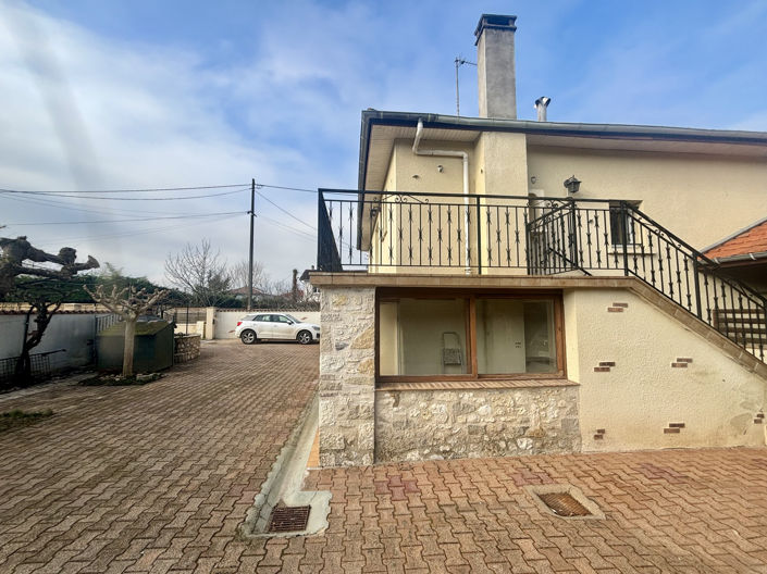 Image No.3-3 Bed House for sale