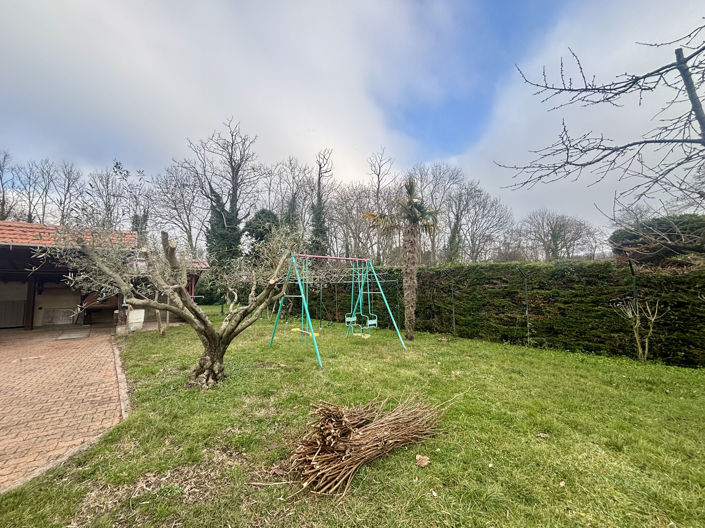 Image No.6-3 Bed House for sale