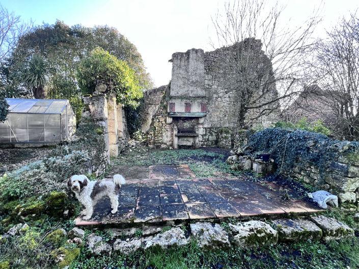 Image No.20-7 Bed House for sale