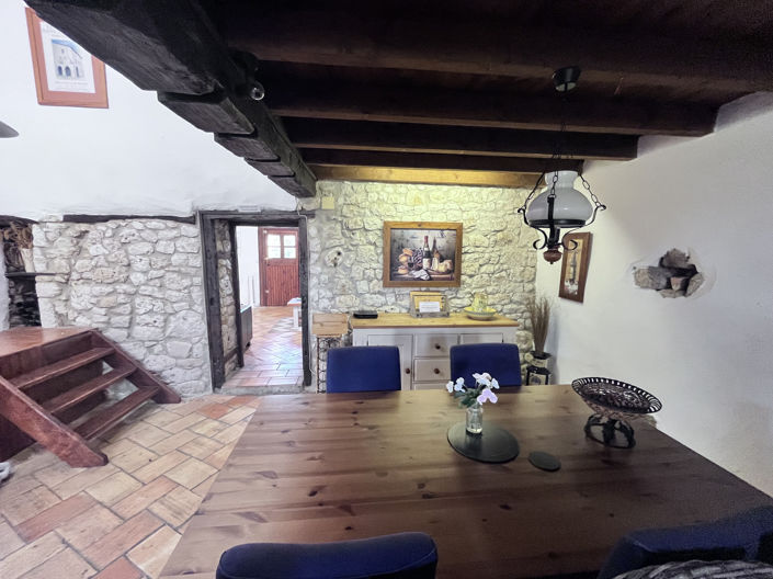 Image No.24-7 Bed House for sale