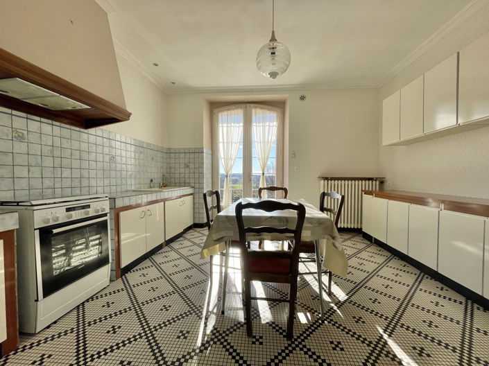 Image No.14-3 Bed House for sale