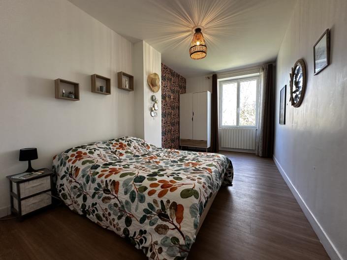 Image No.13-4 Bed Country House for sale