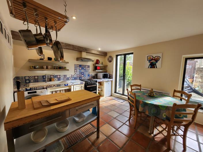 Image No.7-3 Bed Village House for sale