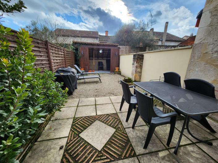 Image No.9-3 Bed Village House for sale