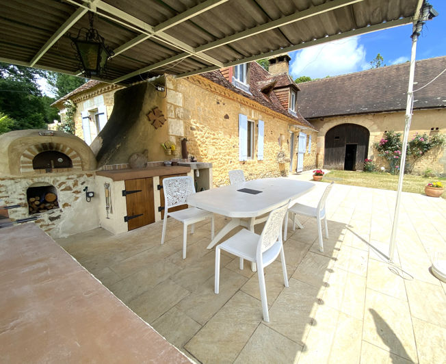 Image No.17-3 Bed House for sale