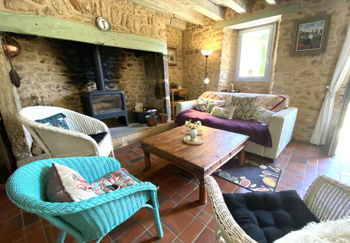 Image No.6-3 Bed House for sale