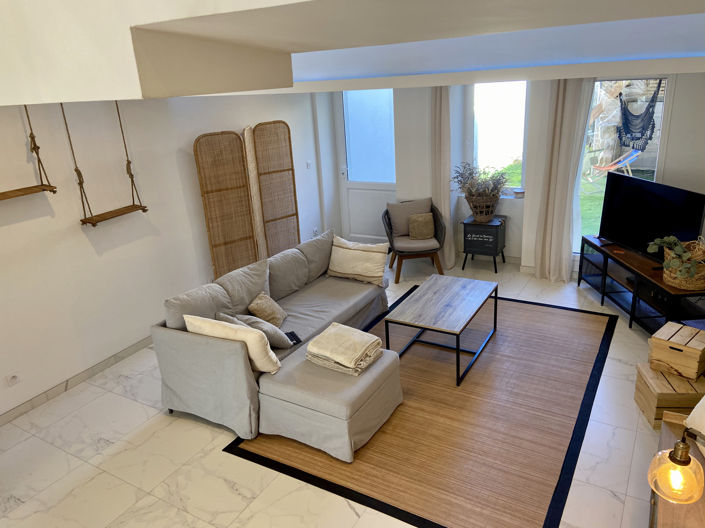 Image No.6-4 Bed House for sale